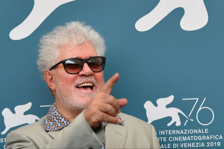 Pedro Almodóvar recibió el León de Oro a la trayectoria en el Festival de Venecia