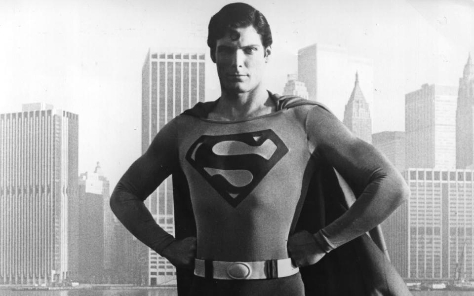 Arnold Schwarzenegger, Robert Redford und Paul Newman: Sie alle waren im Gespräch, um die Rolle des Superman in den erfolgreichen Comicverfilmungen (1978 bis 1987) zu spielen. Den Job erhielt aber ein anderer - und wurde so zur Legende. (Bild: Keystone/Getty Images)