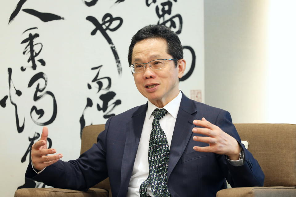 台灣證交所總經理簡立忠接受專訪談美股技術性休市不會在台股發生原因。