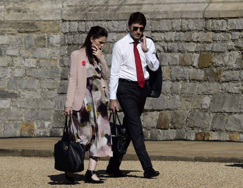 PHOTOS: Justin Trudeau meets with leaders in Lima, Paris and London