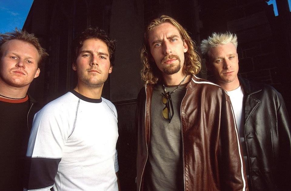 Photo of Nickelback in 2002