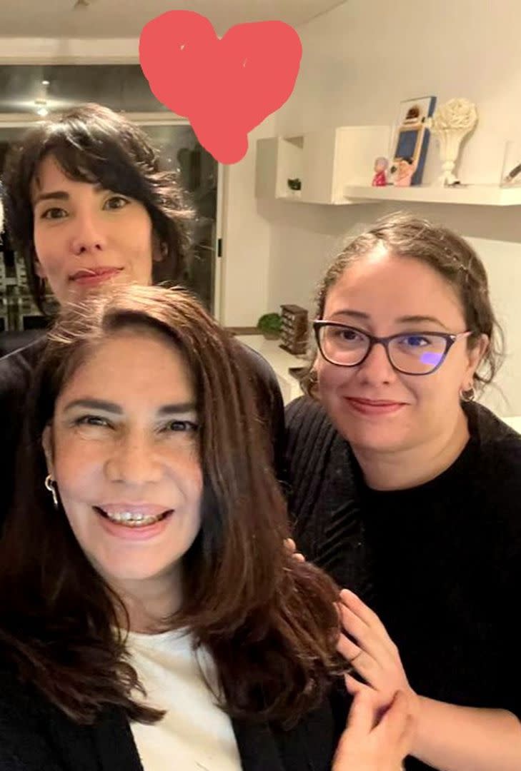 Susana Romero con sus dos hijas