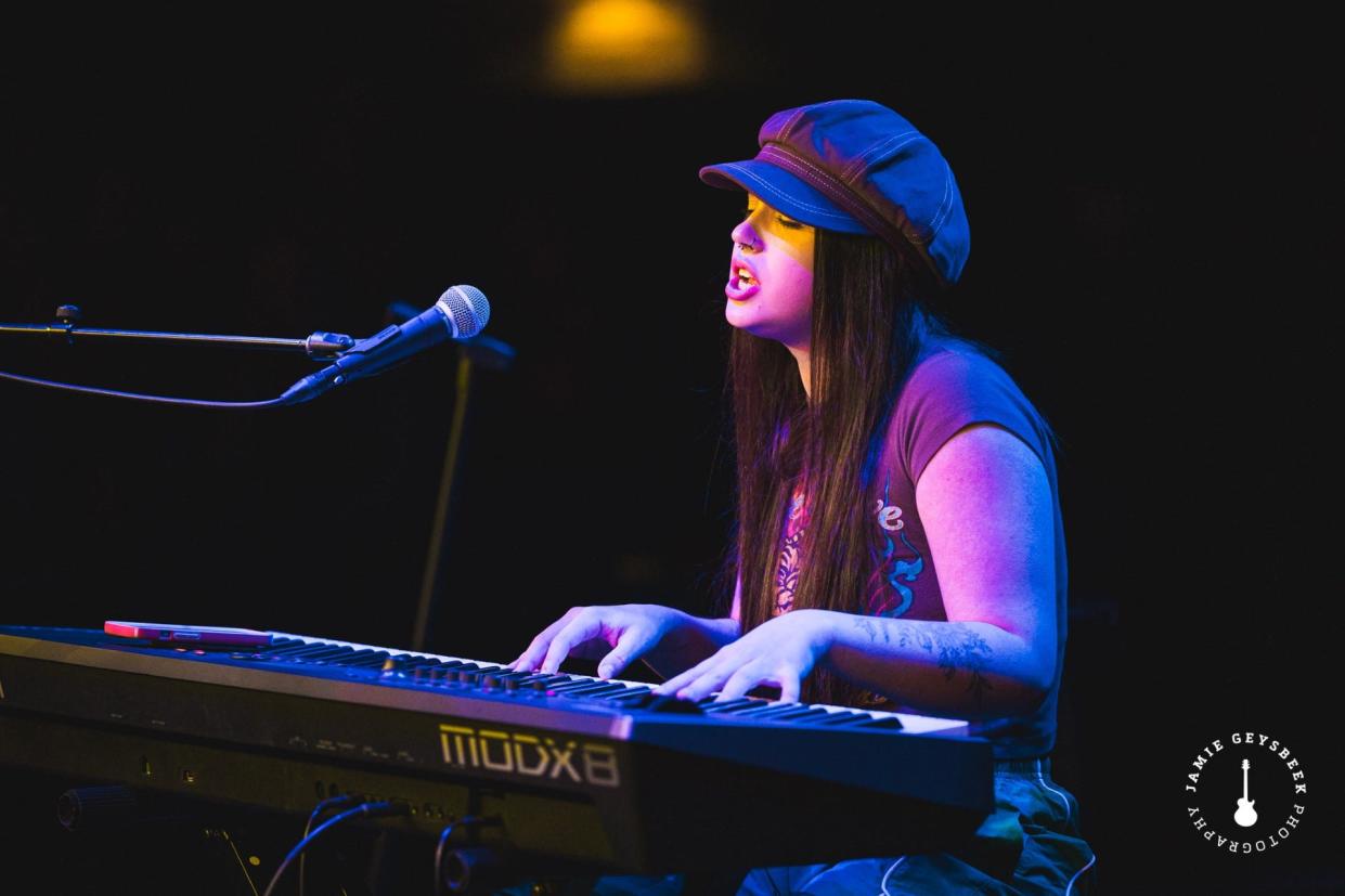 Sophia McIntosh, a 17-year-old indie-pop singer-songwriter from Grand Rapids, performs live.