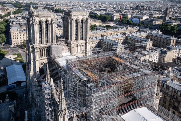 Alors qu'Emmanuel Macron avait promis une restauration terminée en cinq ans, il est d'ores et déjà prévu du retard. Mais un office religieux doit tout de même pouvoir avoir lieu cinq ans après l'incendie. (Photo: Pascal Tournaire / Jarnias)