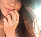 <p>Meghan poses with BaubleBar’s affordable Peacemaker ring on Instagram. (Photo: Instagram/MeghanMarkle) </p>