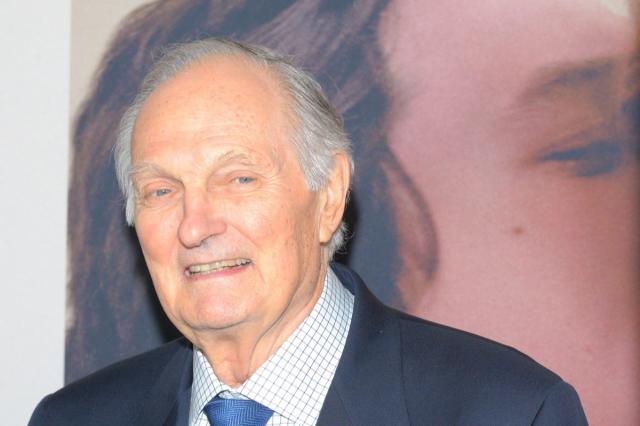 Alan Alda Shares Indispensable Communication Insights From His Life As An  Actor
