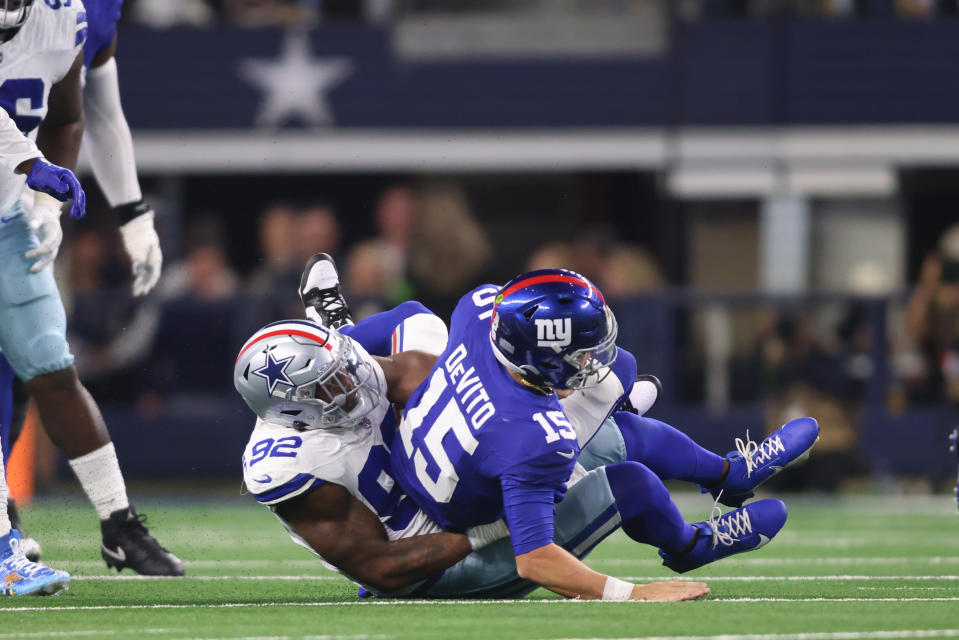 Nov 12, 2023; Arlington, Texas, USA; Dallas Cowboys defensive end Dorance Armstrong (92) sacks <a class="link " href="https://sports.yahoo.com/nfl/teams/ny-giants/" data-i13n="sec:content-canvas;subsec:anchor_text;elm:context_link" data-ylk="slk:New York Giants;sec:content-canvas;subsec:anchor_text;elm:context_link;itc:0">New York Giants</a> quarterback <a class="link " href="https://sports.yahoo.com/nfl/players/40533" data-i13n="sec:content-canvas;subsec:anchor_text;elm:context_link" data-ylk="slk:Tommy DeVito;sec:content-canvas;subsec:anchor_text;elm:context_link;itc:0">Tommy DeVito</a> (15) in the second half at AT&T Stadium. Mandatory Credit: Tim Heitman-USA TODAY Sports