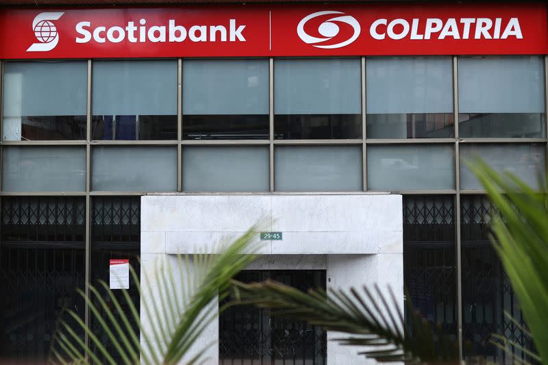 Foto de archivo. Fachada de una sucursal del banco Scotiabank Colpatria en Bogotá