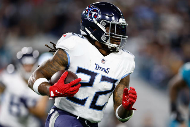 Aaron Brewer, Tennessee Titans C, NFL and PFF stats