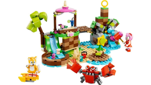 Sonic's four new Lego kits are traditional playsets for kids, not