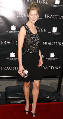 Rosamund Pike at the Los Angeles premiere of New Line Cinema's Fracture