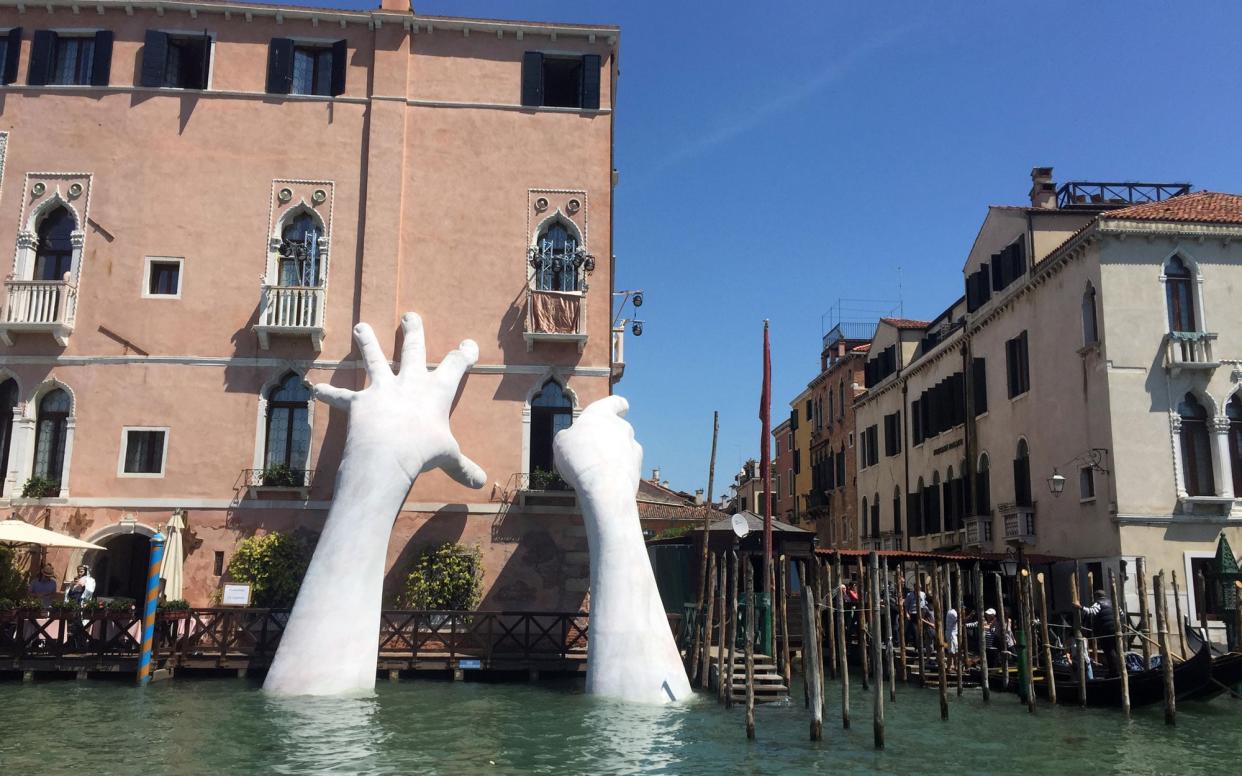 Venice Biennale, Lorenzo Quinn