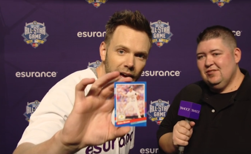 Joel McHale pulled some great cards from 25 years ago. (Yahoo Sports)