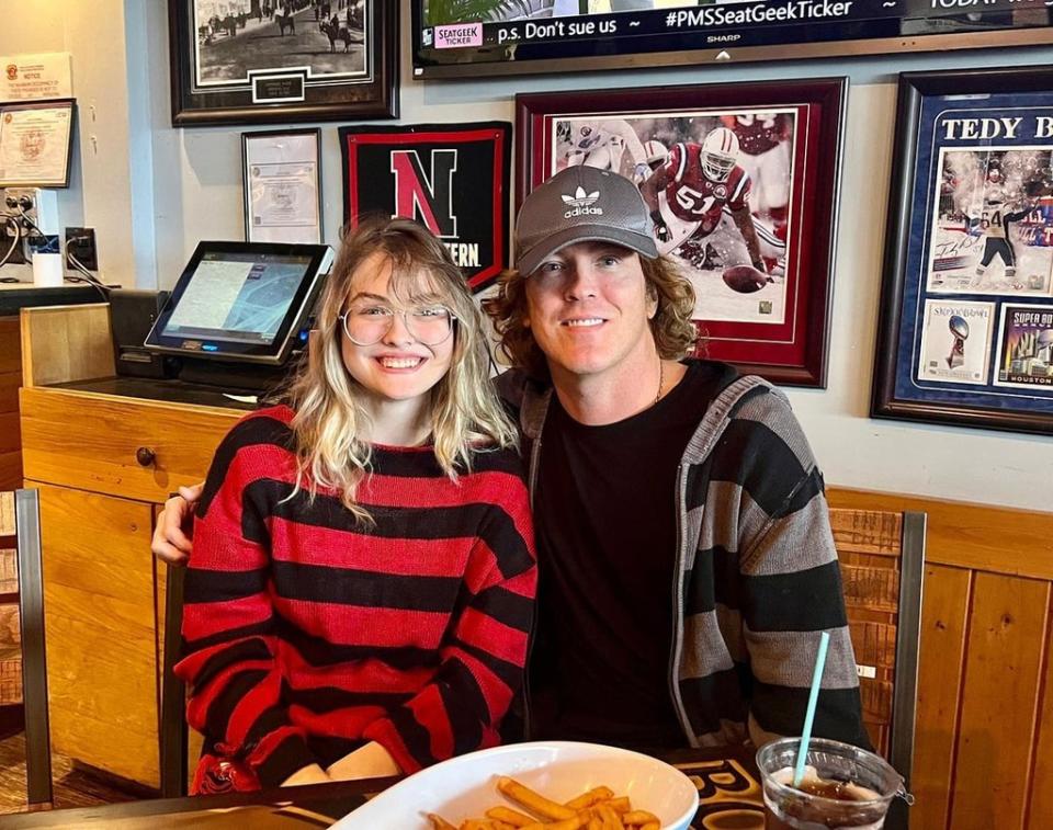 Dannielynn Birkhead, Larry Birkhead, Instagram