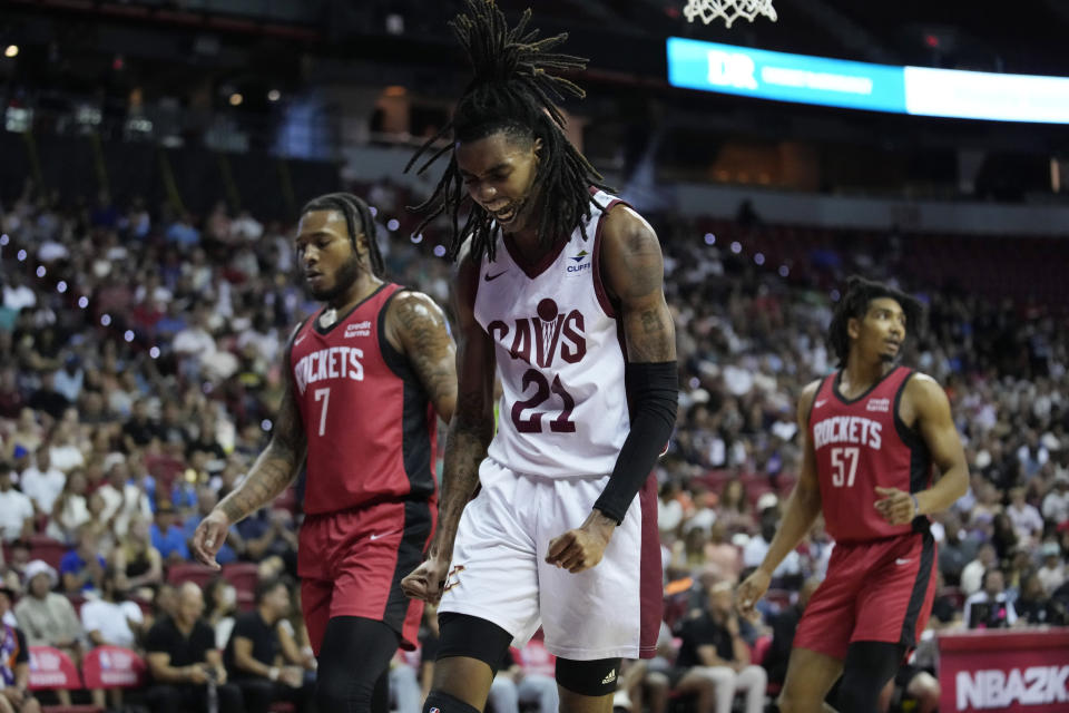 Cleveland Cavaliers' Emoni Bates celebrates after a play against the Houston Rockets during the first half of a NBA summer league championship basketball game Monday, July 17, 2023, in Las Vegas. (AP Photo/John Locher)