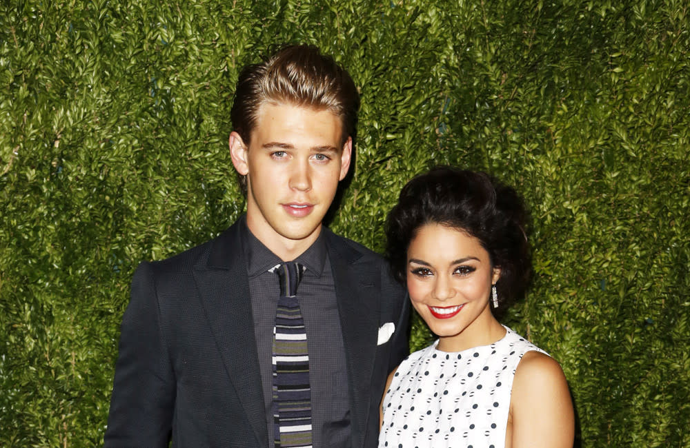 Vanessa Hudgens Austin Butler - CFDA Awards 2014 - Splash