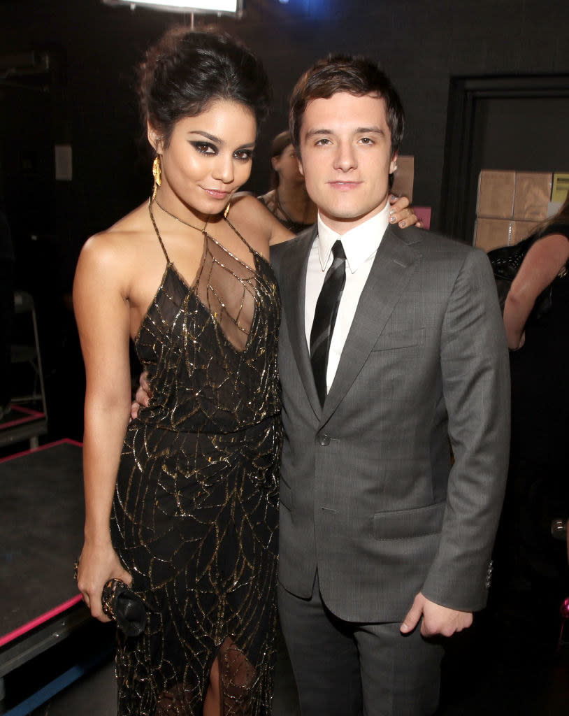 Vanessa hudgens and josh hutcherson backstage at the 2012 people's choice awards