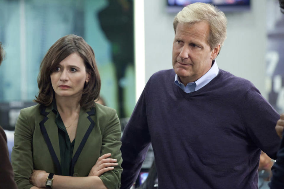 Emily Mortimer and Jeff Daniels