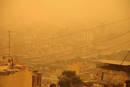 A general view shows Bourj-Hammoud neighborhood in Beirut during a sandstorm, Lebanon September 8, 2015. REUTERS/Alia Haju