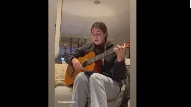 La hija de Bullrich le dedicó una canción