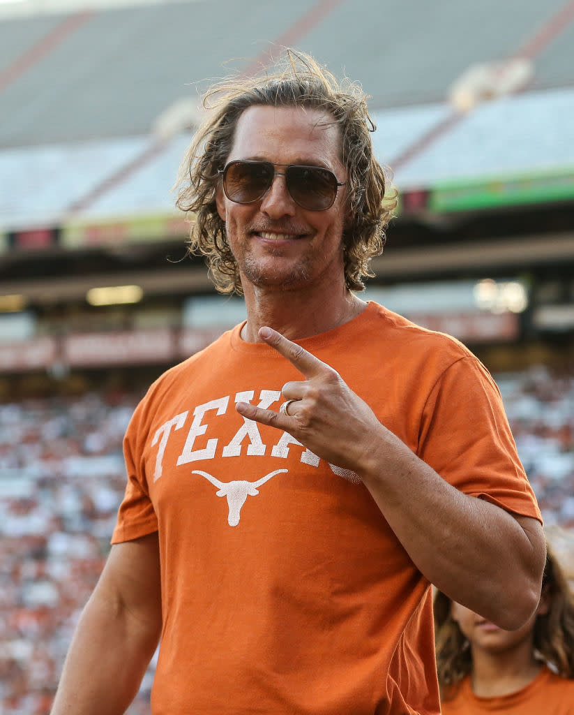 Im Still Alive Matthew Mcconaughey Cleverly Defended His Title As Sexiest Man Alive 19 