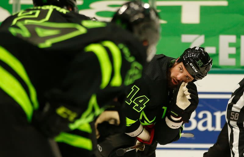 NHL: Columbus Blue Jackets at Dallas Stars