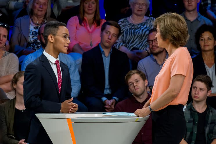 Raphael Zinser wuchs bei einem schwulen Paar auf, trat mit 16 in die CDU ein (Bild: ZDF)