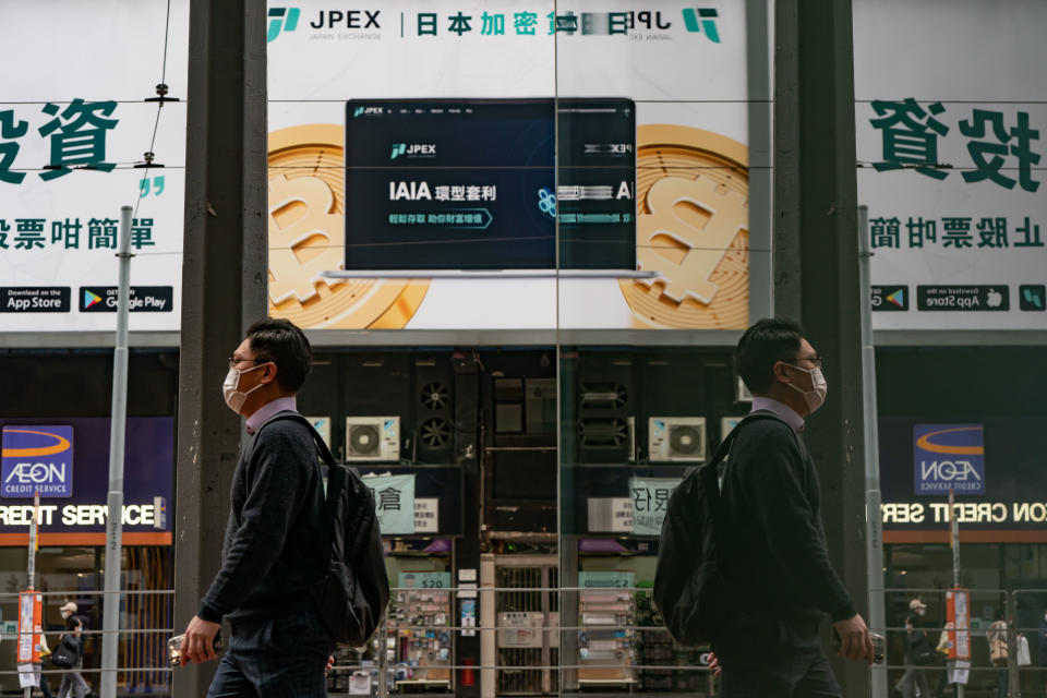 對於早前發生的JPEX事件，邱達根認為，政府必須迅速採取行動、在香港進行適當立法，並教育大眾：甚麼是金融科技？甚麼是數碼資產、虛擬資產？他認為隨著科技發展，這種情況不會只發生一次。