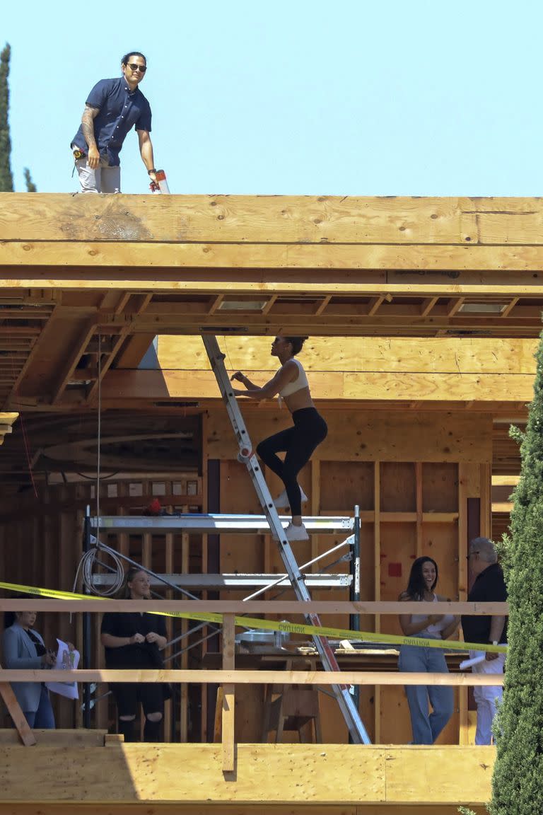 Jennifer Lopez supervisa la construcción de su nidito de amor con Ben Affleck, en Bel Air