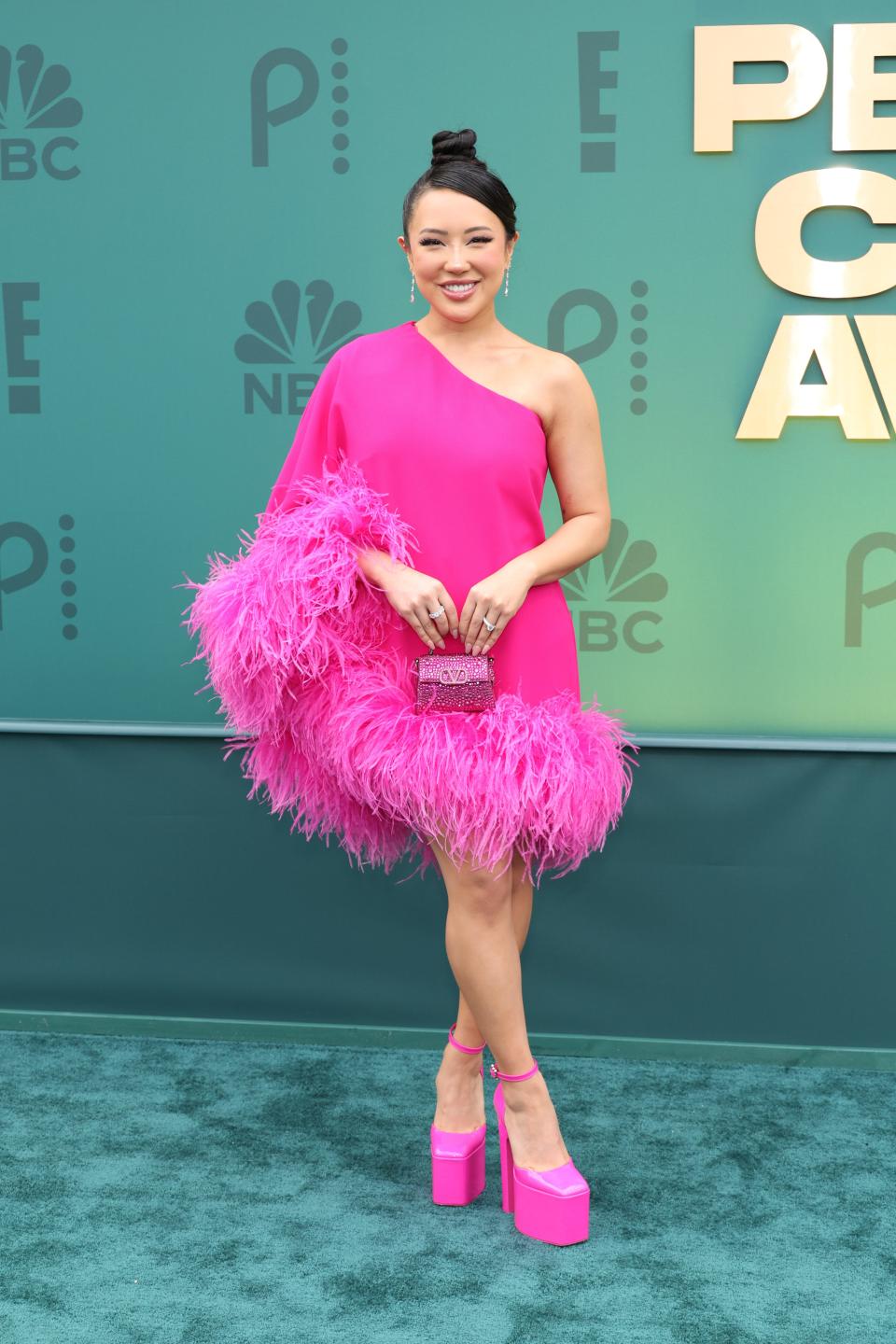Ashley Yi attends the 2024 People's Choice Awards at Barker Hangar on February 18, 2024 in Santa Monica, California.