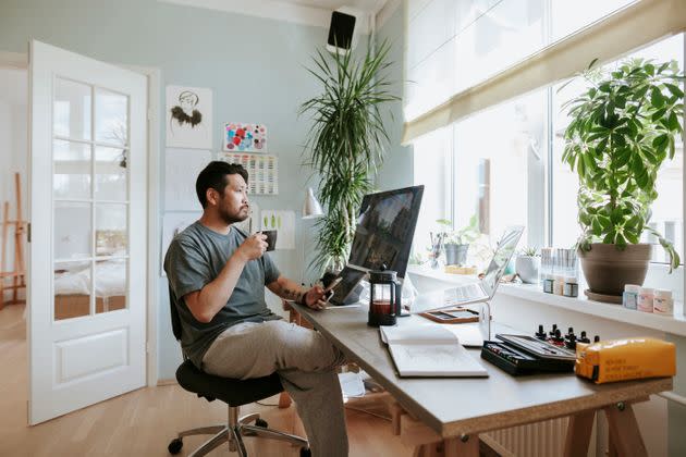 Try switching up your workspace to make it more optimal for your mind. (Photo: visualspace via Getty Images)