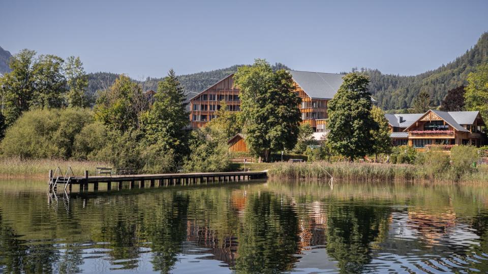 the mayrlife altaussee health and wellness resort on the shore of altausseer see mountain lake