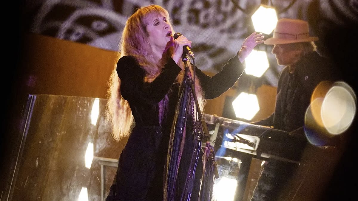 Stevie Nicks Announces 2025 Tour Dates