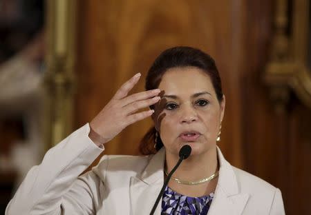 Guatemalan Vice President Roxana Baldetti speaks during a news conference at the presidential house in Guatemala City April 19, 2015. REUTERS/Jorge Dan Lopez