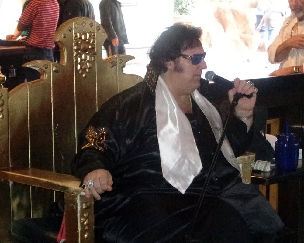 Big Elvis at Harrah's Piano Bar