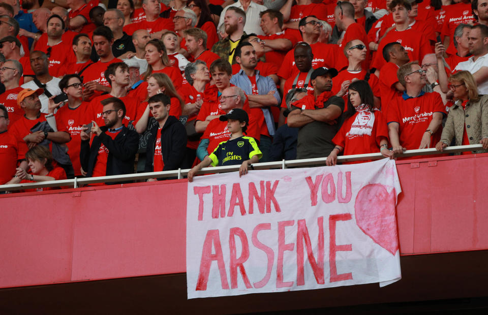 <p>Soccer Football – Premier League – Arsenal vs Burnley – Emirates Stadium, London, Britain – May 6, 2018 Arsenal fans display a banner in reference to manager Arsene Wenger at the end of the match REUTERS/Ian Walton EDITORIAL USE ONLY. No use with unauthorized audio, video, data, fixture lists, club/league logos or “live” services. Online in-match use limited to 75 images, no video emulation. No use in betting, games or single club/league/player publications. Please contact your account representative for further details. </p>