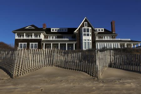 A beachfront residence is seen in East Hampton, New York, March 16, 2016. REUTERS/Jeffrey Basinger