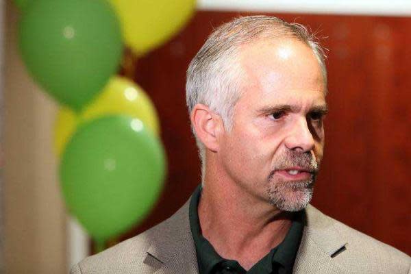 The Kansas Pregnancy Care Network, led by former Congressman Tim Huelskamp, was awarded the contract to run the $2 million Alternatives to Abortion Program.