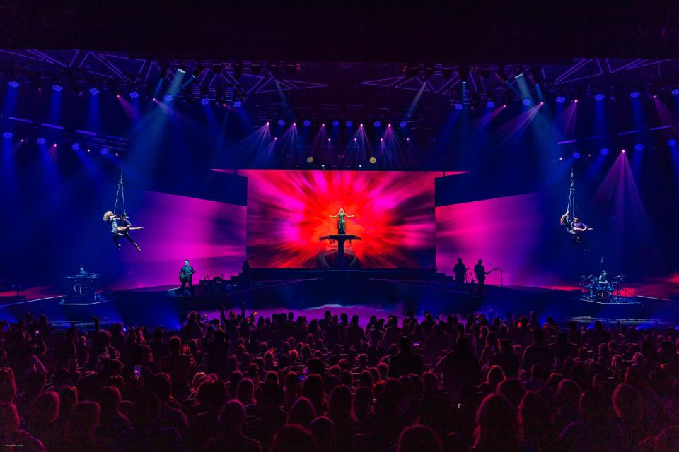 Carrie Underwood's new residency at Resorts World Theatre offers major production elements, such as acrobats and intense lighting and video.