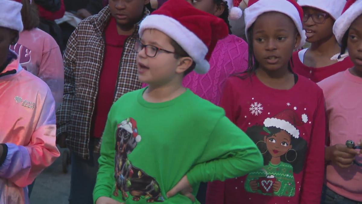 Waynesboro community enjoy 'Christmas on Liberty Square'