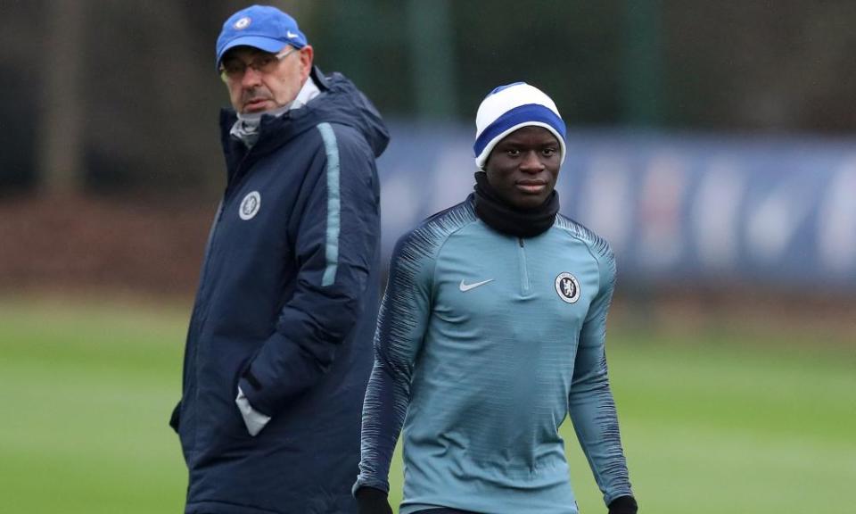 Chelsea players called in for individual Sarri meetings after Tottenham debacle