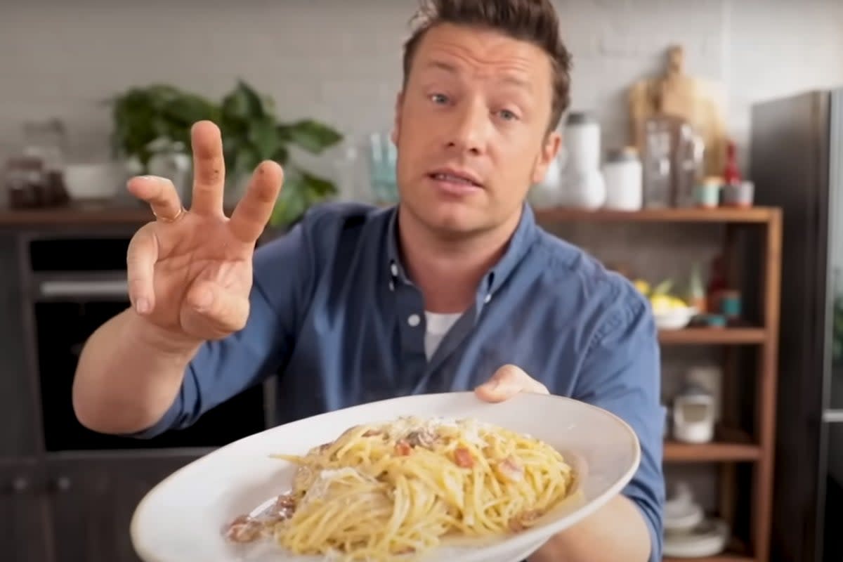 Jamie Oliver has revealed that fine-dining kitchens are often full of illegal drug use  (Jamie Oliver)