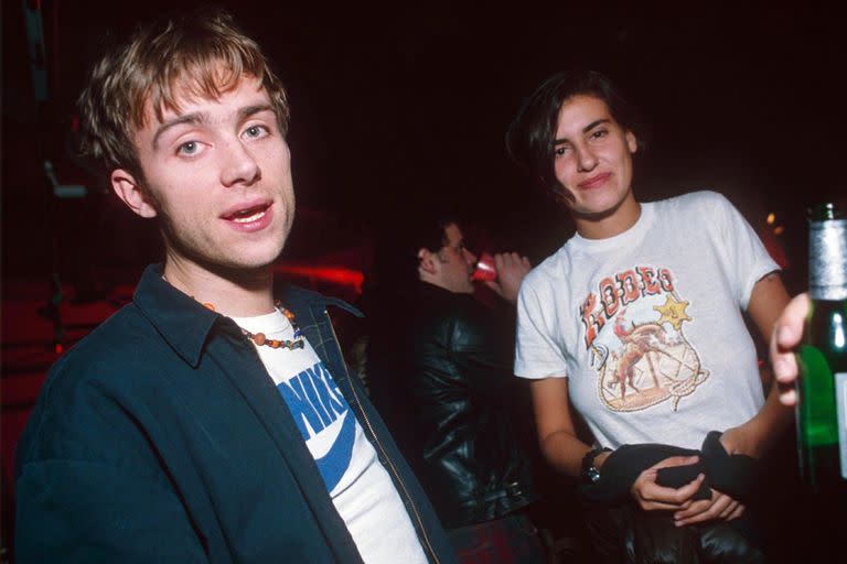 Damon Albarn y Justine Frischmann, una de las parejas más recordadas de la escena britpop