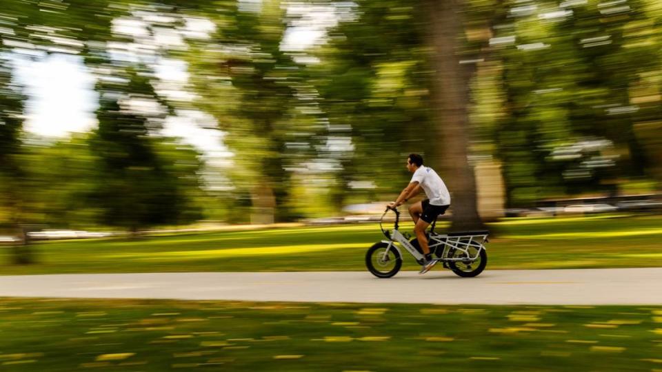 In an Idaho Statesman poll, Boise residents reported hazards on the Greenbelt ranging from speeding bikers to absent pedestrians to tree roots creating bumps in the asphalt.