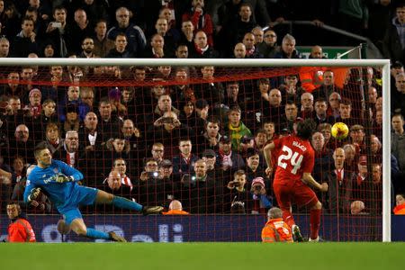 Football Soccer - Liverpool v Stoke City - Capital One Cup Semi Final Second Leg - Anfield - 26/1/16 Liverpool's Joe Allen scores the penalty to win the penalty shootout Reuters / Phil Noble Livepic EDITORIAL USE ONLY.
