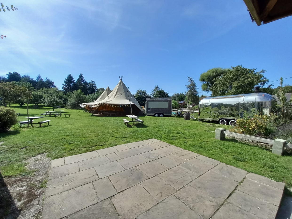 The garden at the Gaggle of Geese, in Buckland Newton, Dorchester, which includes a glamping and camping site as well as a mini golf course, double decker bus and a kids play area. (SWNS)
