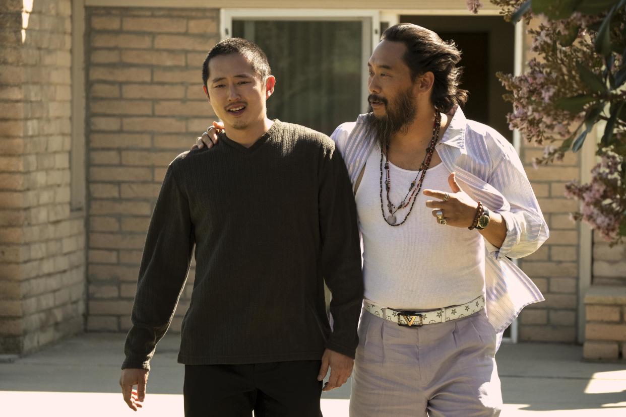 Steven Yeun as Danny, David Choe as Isaac in episode 106 of Beef.  (Andrew Cooper / Netflix)