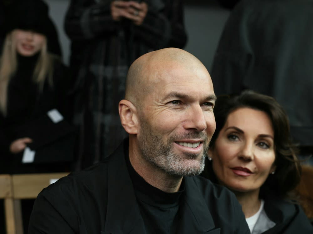 Ist Zinedine Zidane ein Kandidat für den FC Bayern? (ALAIN JOCARD)