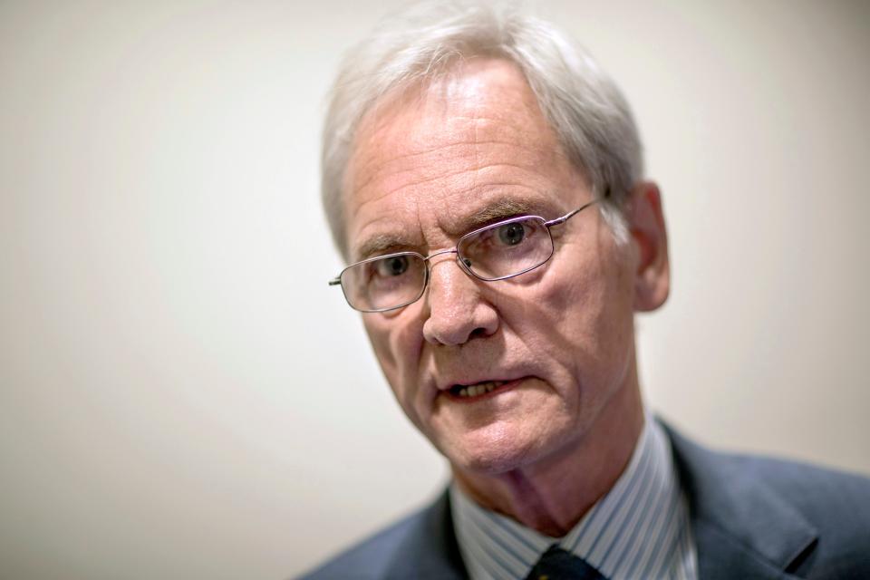 FILE - Former Alabama Gov. Don Siegelman speaks to the media in Atlanta, Aug. 10, 2017.  Siegelman, a Democrat and former Gov. Robert Bentley, a Republican, who oversaw executions while in office, wrote in a Tuesday, May 23, 2023, opinion piece that they are now troubled by the state's death penalty system and would commute the sentences of inmates sentenced by judicial override or divided juries. (AP Photo/David Goldman, File)