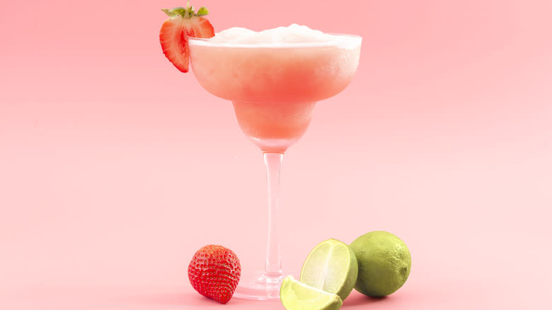 Frozen strawberry cocktail